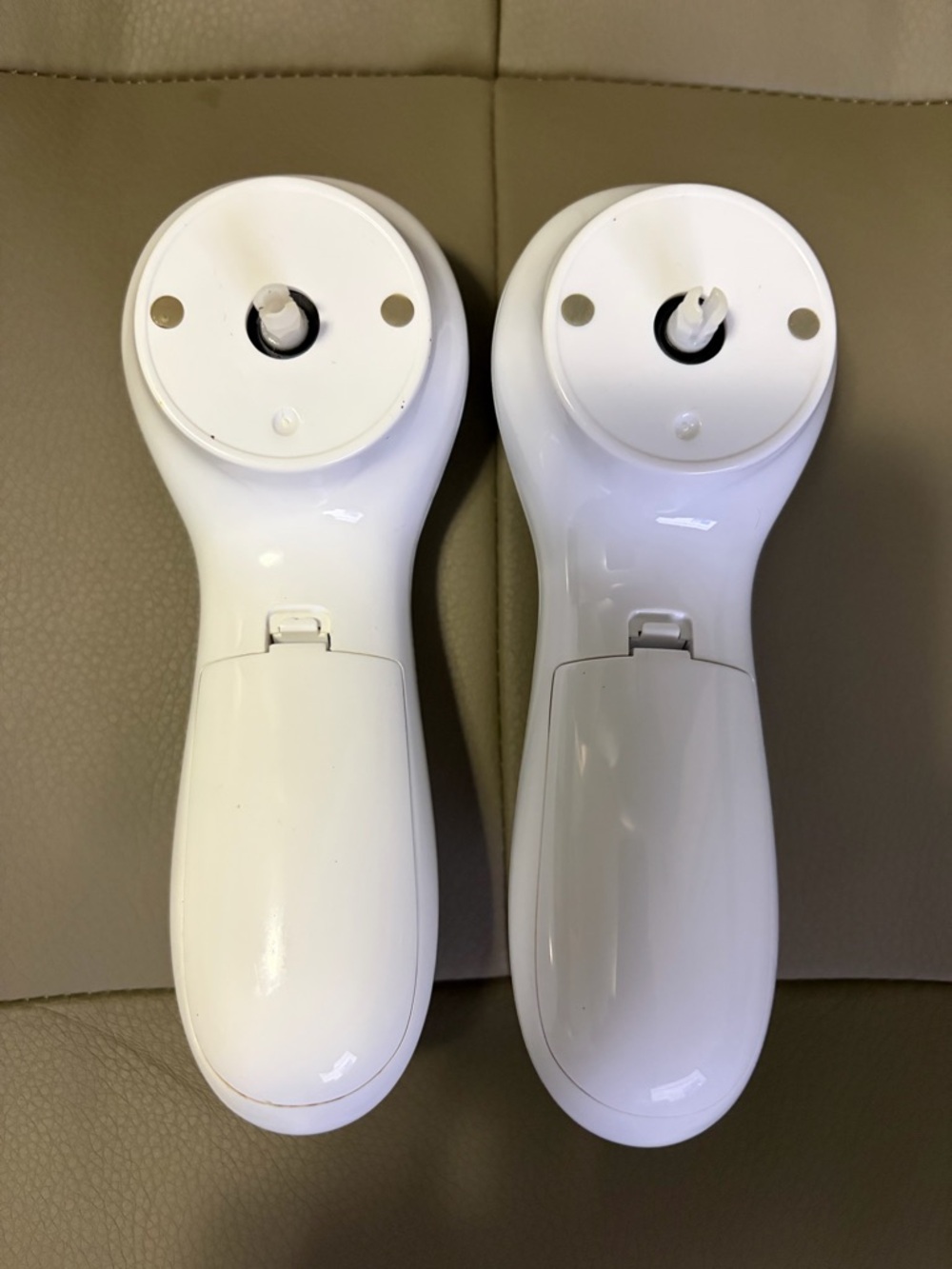SET OF TWO (2) PROACTIV RODAN & FIELDS DEEP CLEANSING FACE BRUSHES